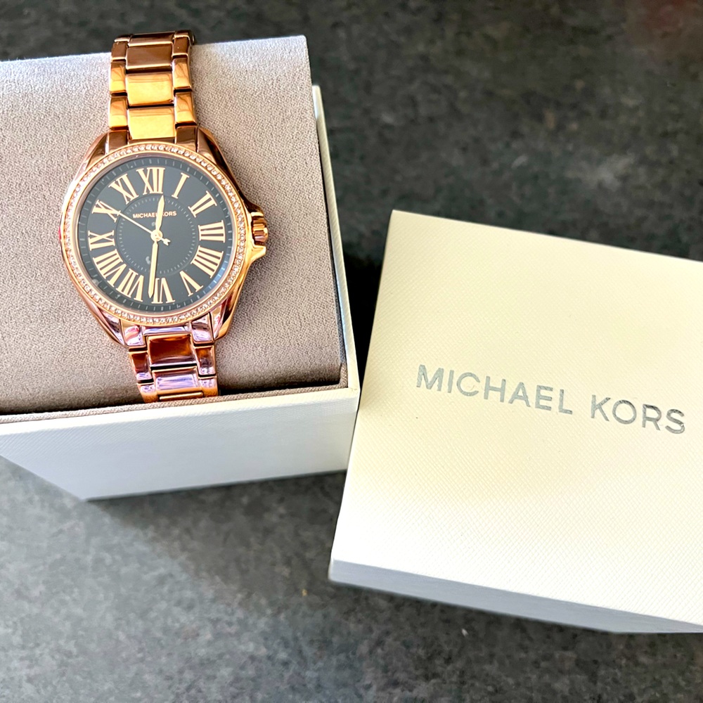 NWT Michael Kors Rose Gold and Navy Watch
